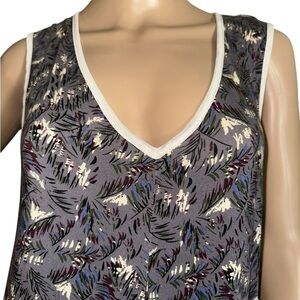 Lee Feather Print Sleeveless Blouse with Back Zip Size Large